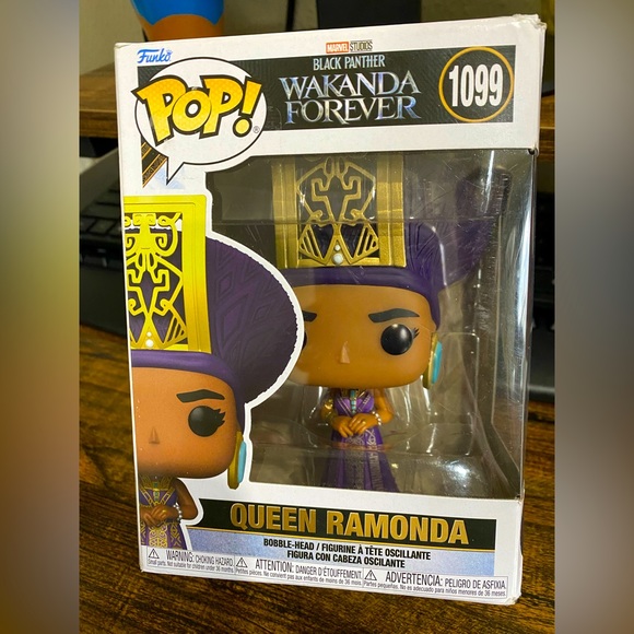 Funko Pop! Wakanda Forever Queen Ramonda - Picture 1 of 3